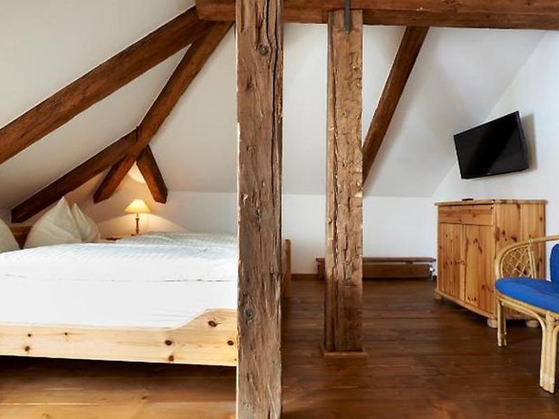 DC3ACC8D4E77437E26B555D664EF5D95