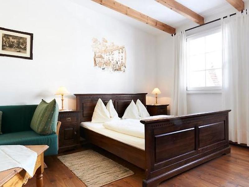 7F04B7FA85AABB5B5C11BCB8CA978AC7