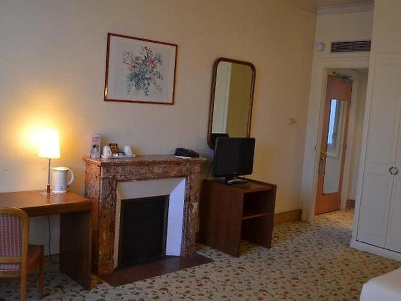 DB7E5A646AF34F109E80BF8E70C6202A