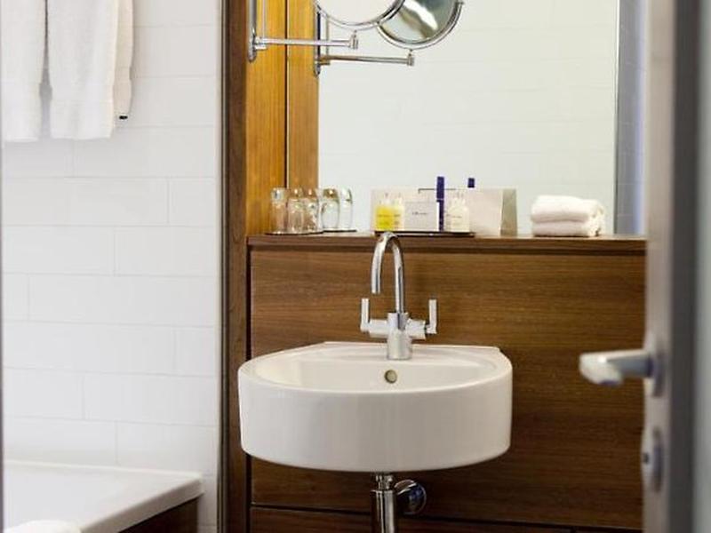 E0A466719FA276006AC69105076F47B4