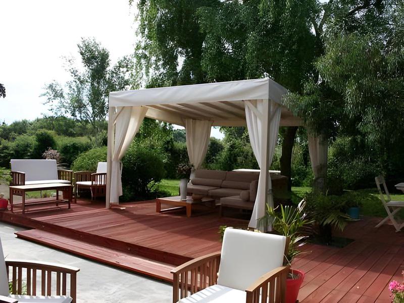 C6B6C07179A3180853C05DA8C3E4EE5B