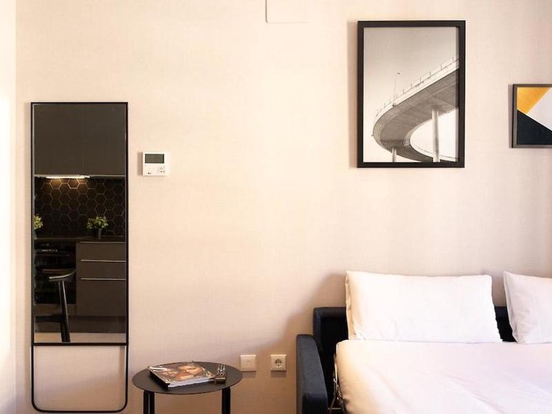 03ABF135DE28EEEAFAAD389DE414AE35