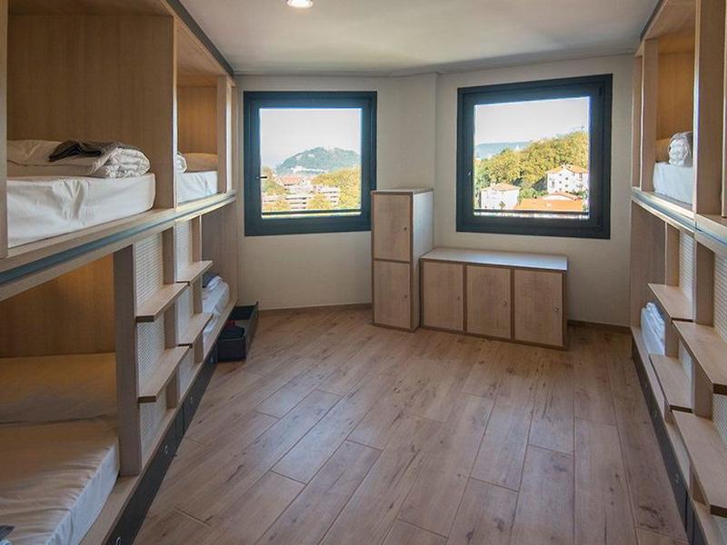 479DE2B9AF68F34B6E79B6834B6CAC04