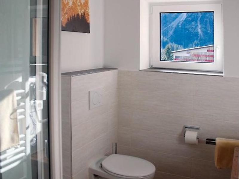 5695EA2E9B82F1398AA3315BC830BC97