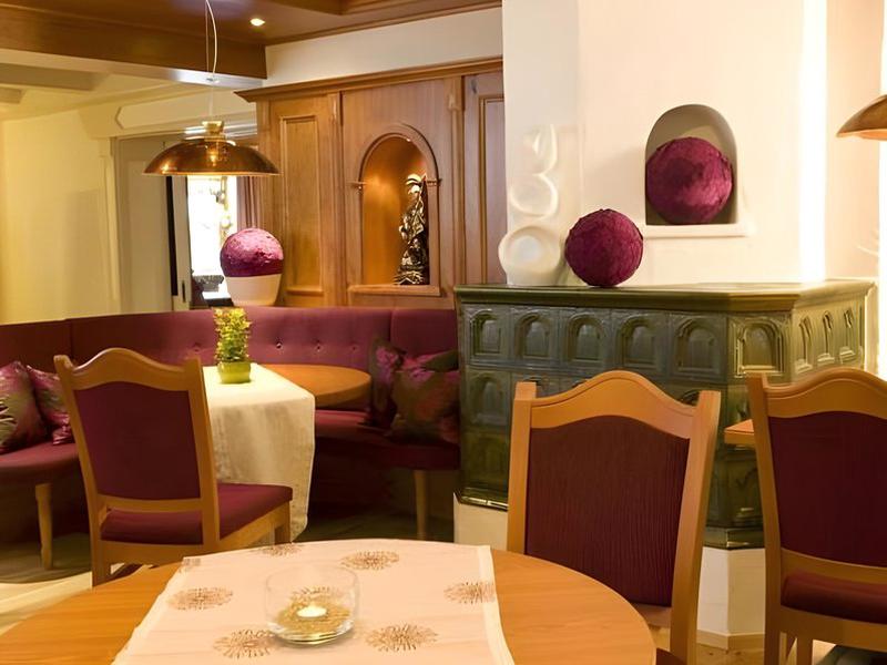 7D678902BEEC6D3C60214CBE17F4FE77