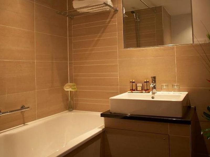 E789A6579DCABB84197505FBD193D403