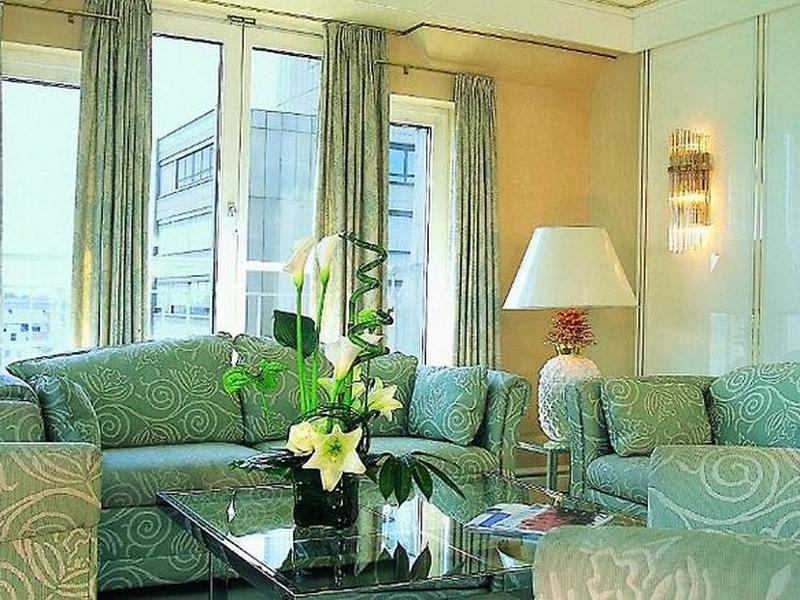 37AF38DAE8BDA9E791324EA4FC13C2C4