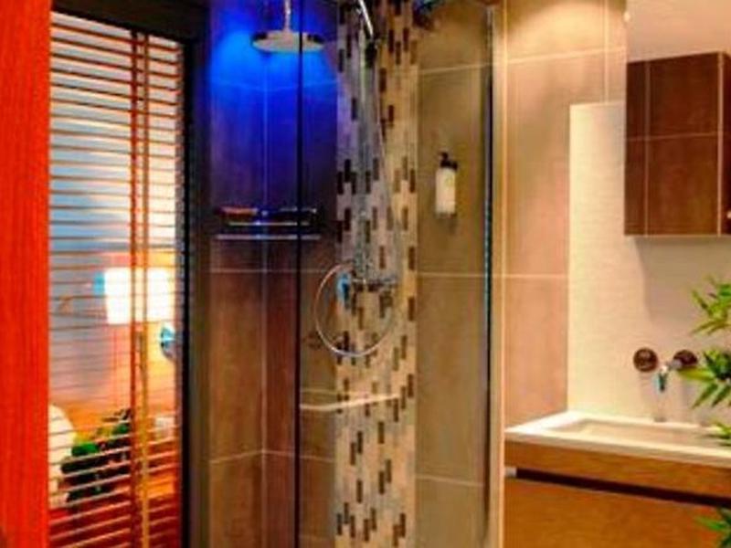 DCA0CE99181B1A3E968404EEFF3B9623