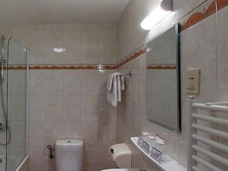 5FEB1D7C8CCFB9157270460F6F423B1B