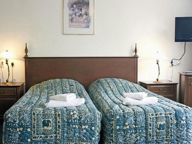 A478FC9AE64736ACC3C4ADF092F7334E