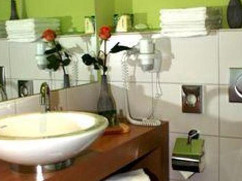 92ABBCCB35A37EC96B226B7873A2ECDC