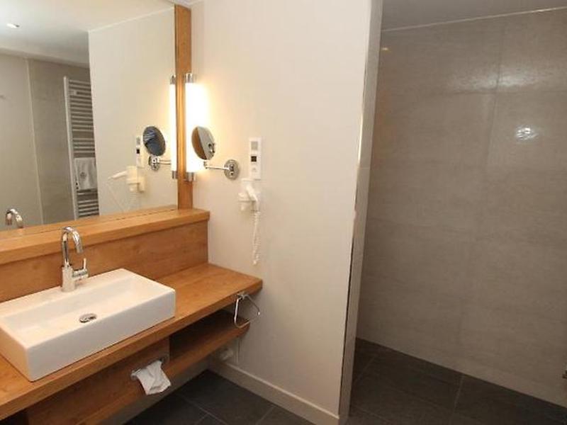 D32B9E98CEB75AF03DEA0697EFE64408