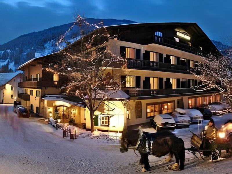 7A42FAC05824C9DE21A19E8EEC564C99