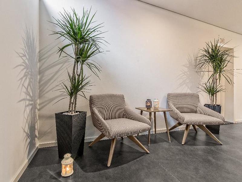 713055E3F53ECD9205FA95BEE426A153