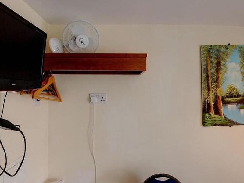 816BEF646818F09FE3F63571FE27CFE7