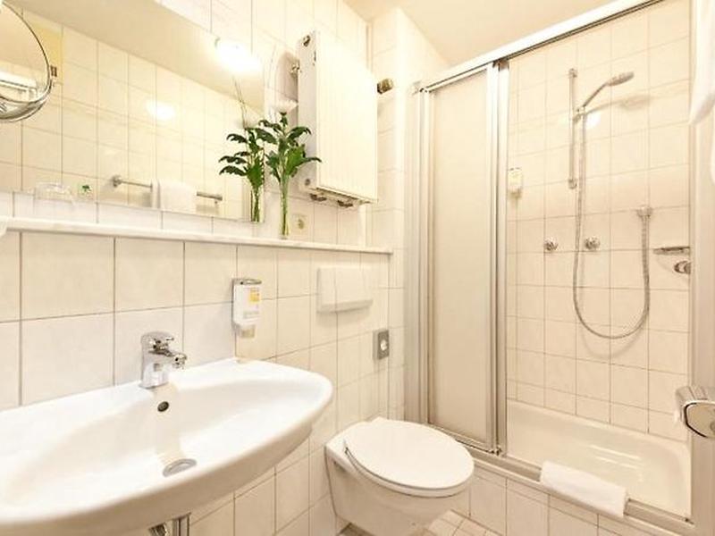 5003CEFFF926CC8E93EE57B6E4069ABE