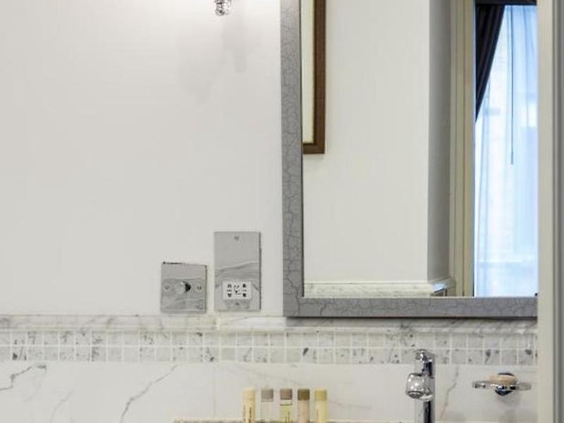 11F645F5433B827EB8F607CE8C3454AA