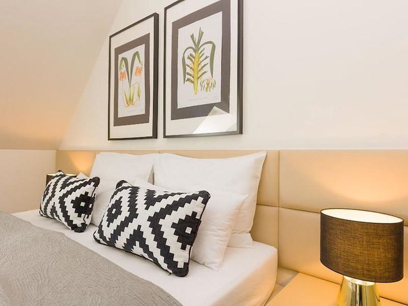 810FE4ABEC24939A851E0B698B0A0984