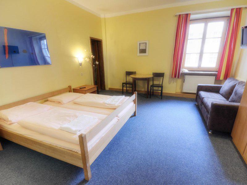 E276C205E7F36A2080ACA1C57271C09C