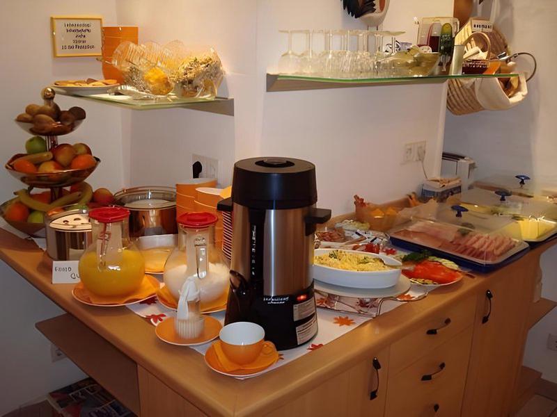 12D4E099F87DF344782B3FF3F667E3A5