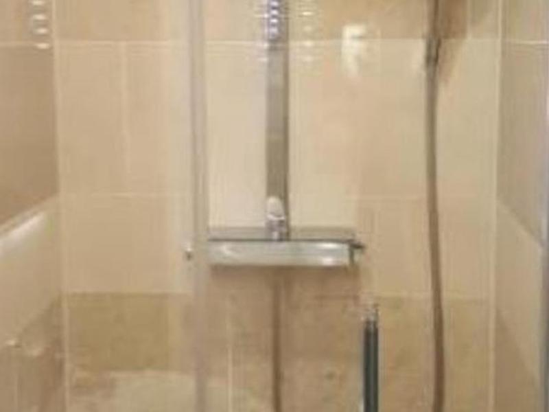 39E32BB90A42ED05A6D06EE8FC54BE67