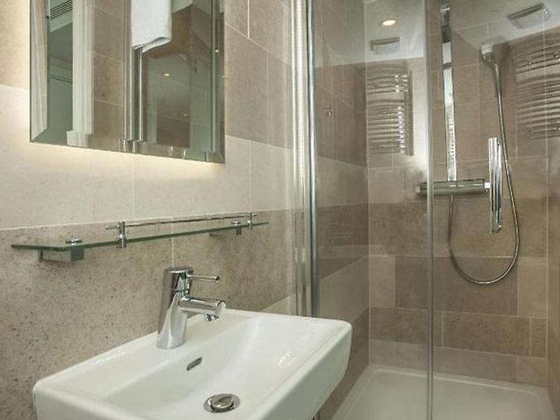 EA2557A768AC8AC830A1791889DF41B6