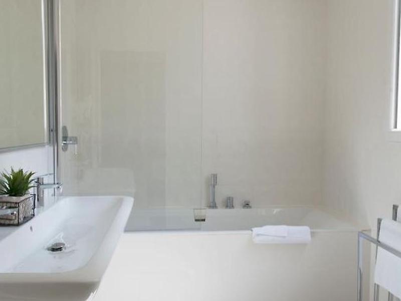 7A5D80B498001ADA51B768206E1D0870