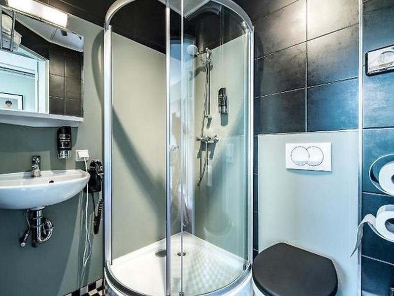 562E1FAB797A205724E19028347306E3