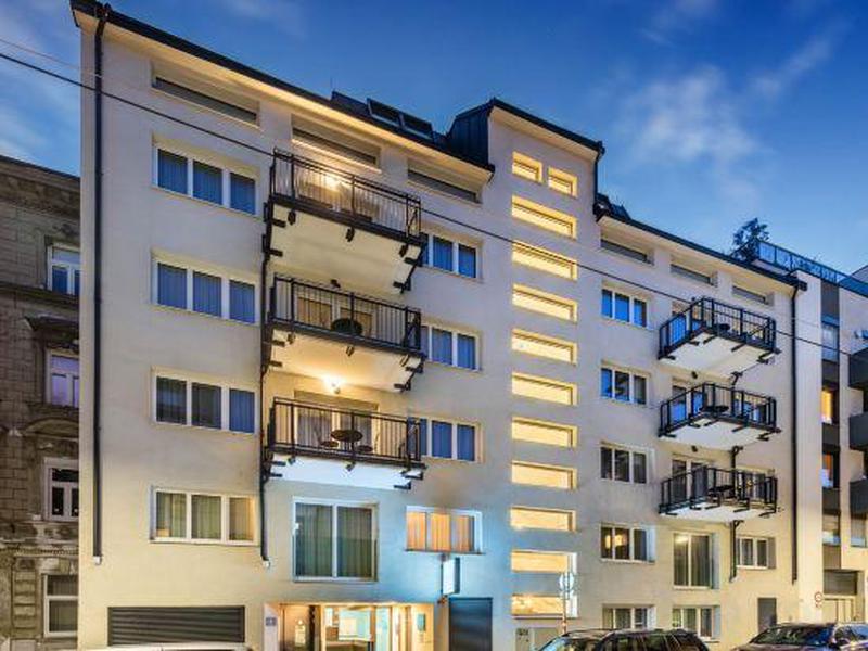 7611532F2542592D9A6EAB33BB16028E