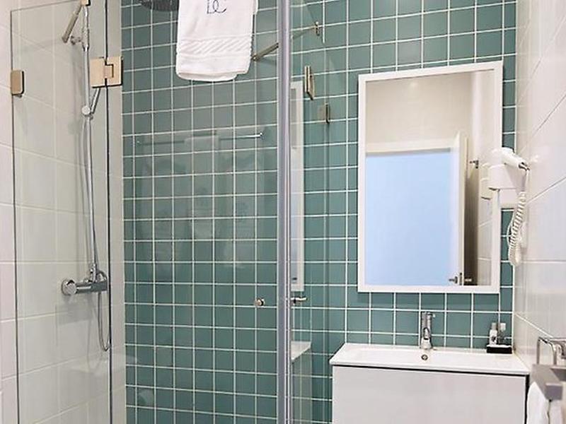 08FEFADAA2B9C3256270D765927D6CD8