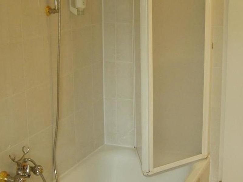 76DABE6F490E486820E63ABD2F7FE1A7