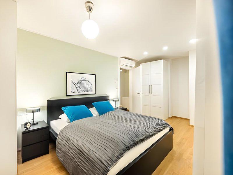 AB7F2D4FC5BEB283B5B772ADC8E5E3CB