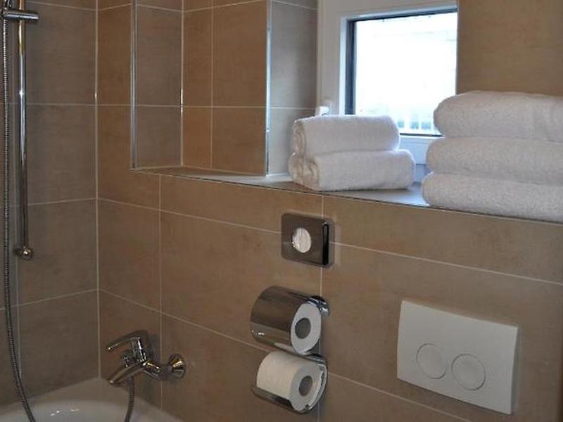 2B0277E9C269D3744011064BA168217C