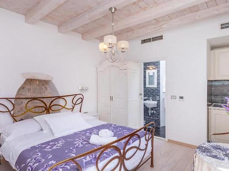 E80BCD909FA52362352F0AD35873F163