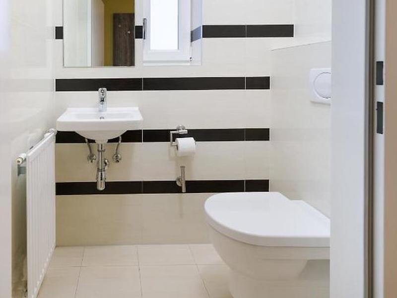 EF642F467B889430D5AE977F05B67824