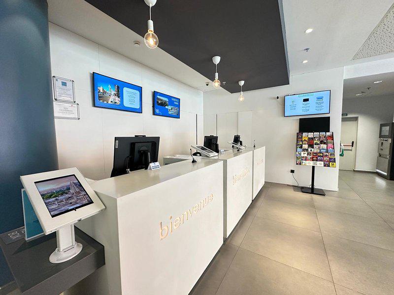 F824C9D04F52F4D57CCEC579B2B05E2C