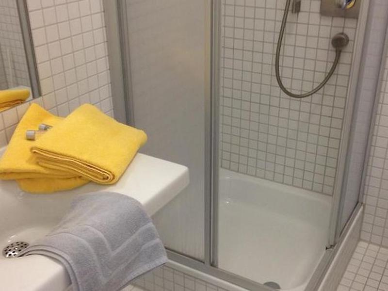 69021728A93ACF39921F8CAA8649D317