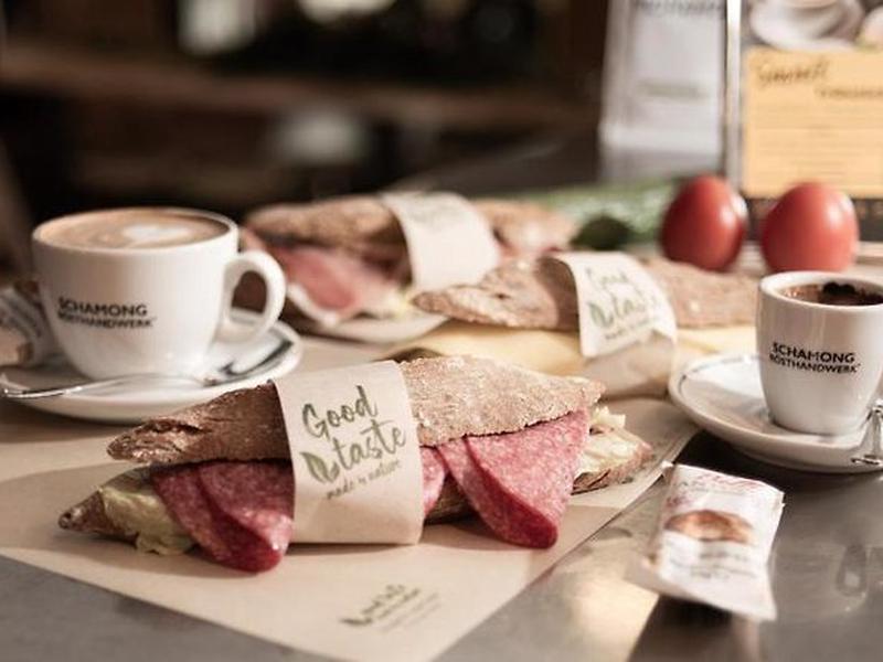 A2308F6AB118AB2C9EE32E8D35B46E2E