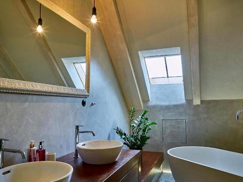 21D414C99E52C161FFF015D64CFFBF40