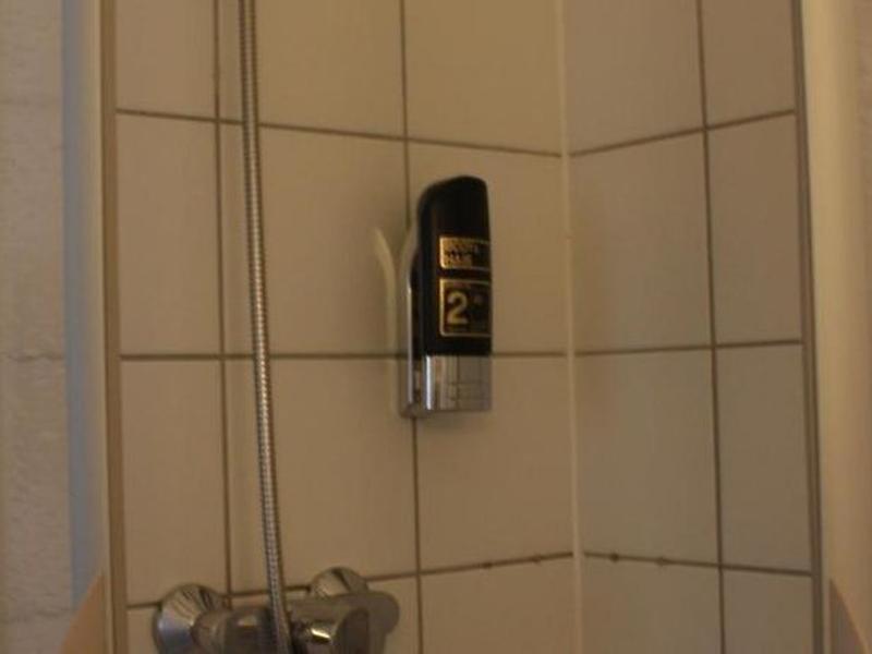 3BE7F3008E06D0C37102FA63DF427E45