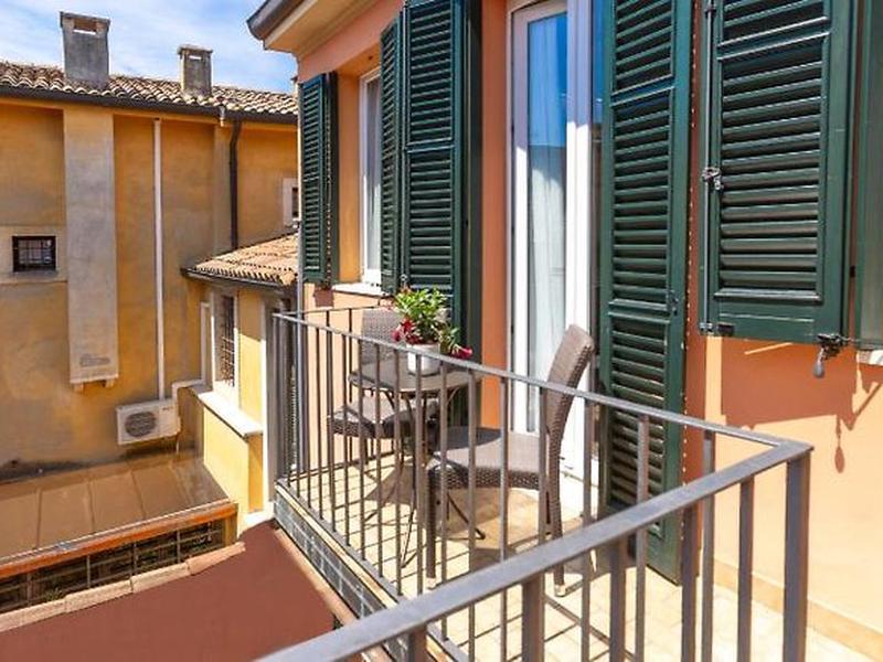 A2972CF93278C4546F1D0A06FDD6D699