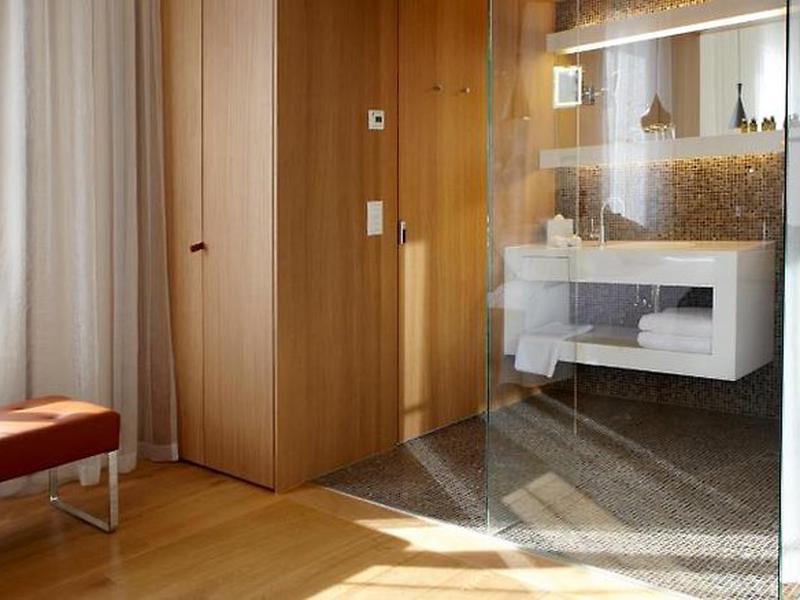 AC74088A0E6695A41C902BA30B56F113