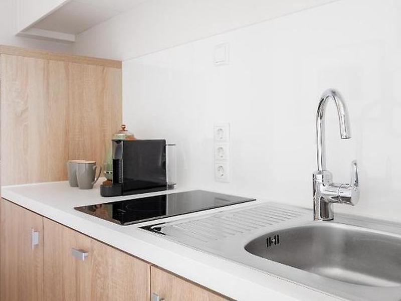 FE42739A798F56D9A552DB54EBFC3A67