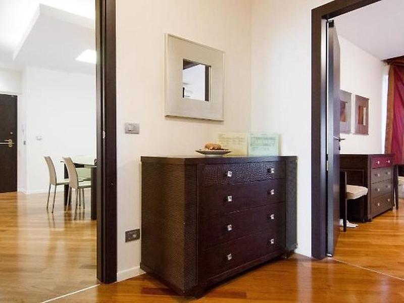 EDF9A9BC6098DD36612F52E3E5BA692E