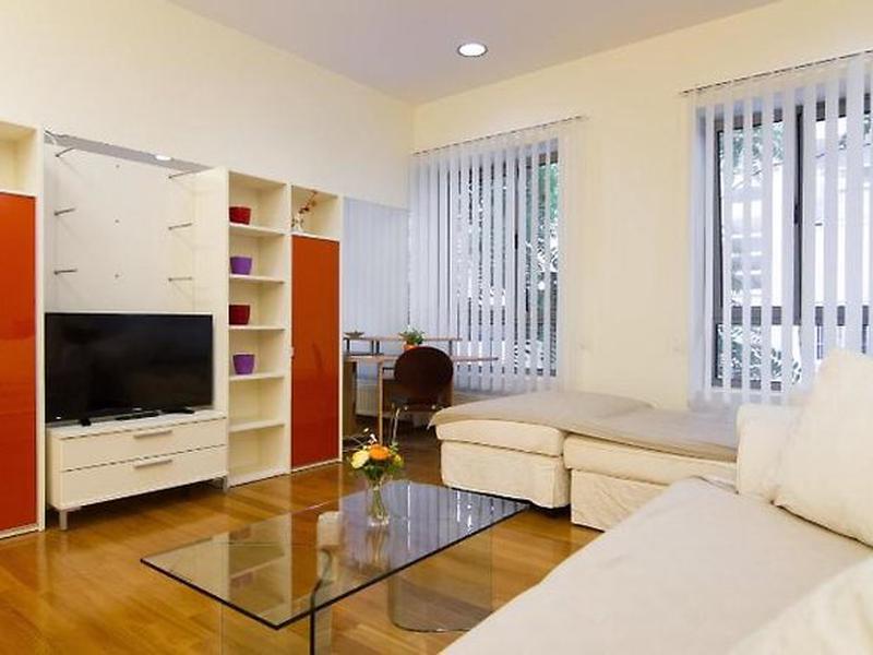 E48031B7599BC021AC1E5EDD107B4520