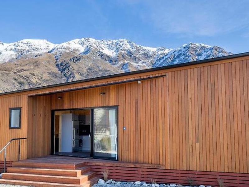 FE7A548563280D50D902A0C7C128AD63