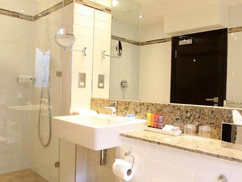 650C9E3F795C2954D369D1FF927D52D8