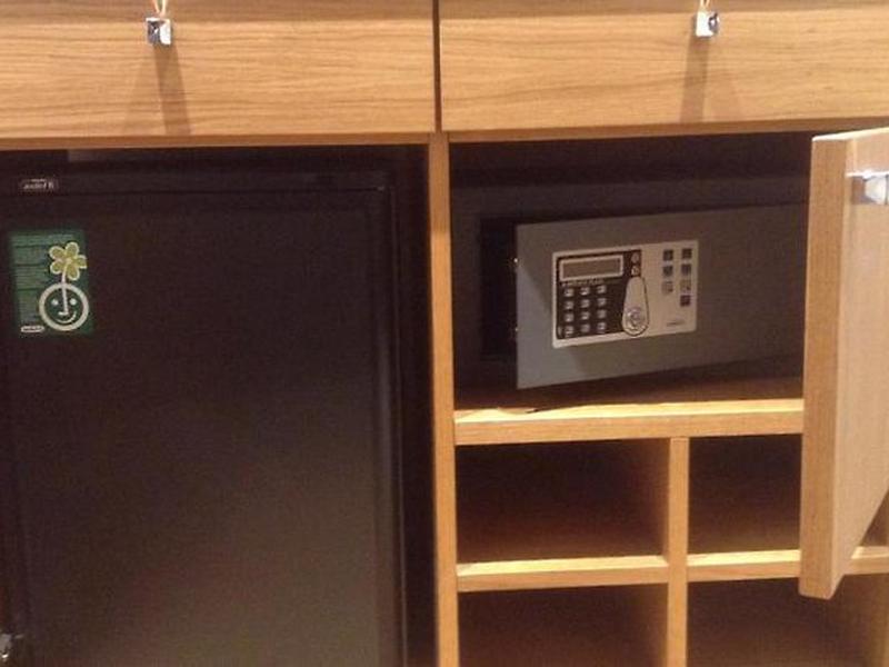 4AAD2E6CFE35F02848C8EE3EDAFC4485