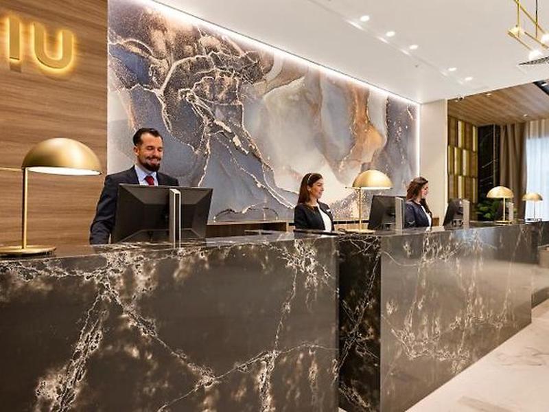 C101E40CB811FE4D5C3313F3669876C4