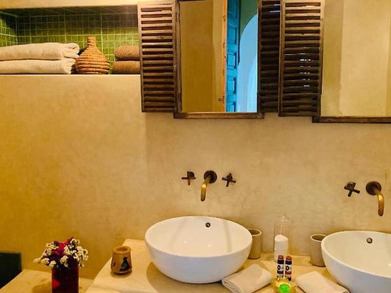 87CBA8AC879B4E6B651B024824FD6A0C